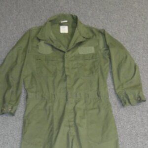MILITARY UTILITYCOVERALLS OLIVE DRAB ZIP FRONT NSN 8405-01-462-4439 46L LD 7301